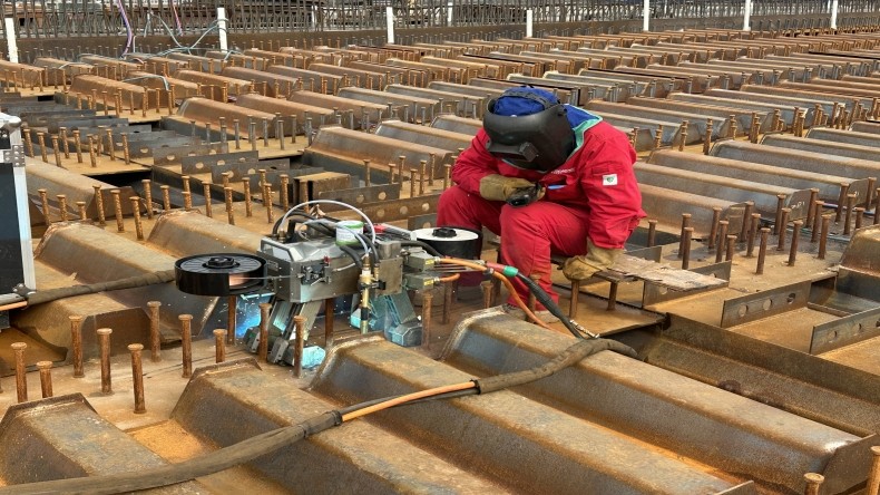 The Xionggu automatic welding machine is applied in bridge engineering
